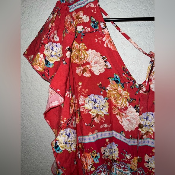 O’NEILL Red Floral Flutter-Sleeve Maggy Button-Up Top SIZE MED- NWT - Picture 4 of 10